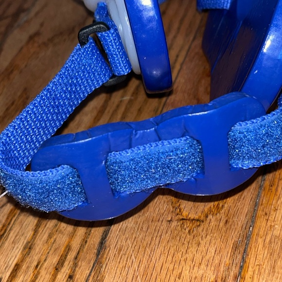 Cliff Keen Tornado Wrestling Head Gear Adjustable Size: Junior or High School - Picture 7 of 7